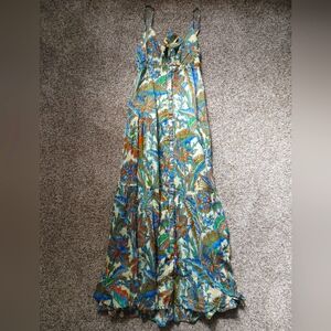 Nwt house of harlow open tie back paisley print dress